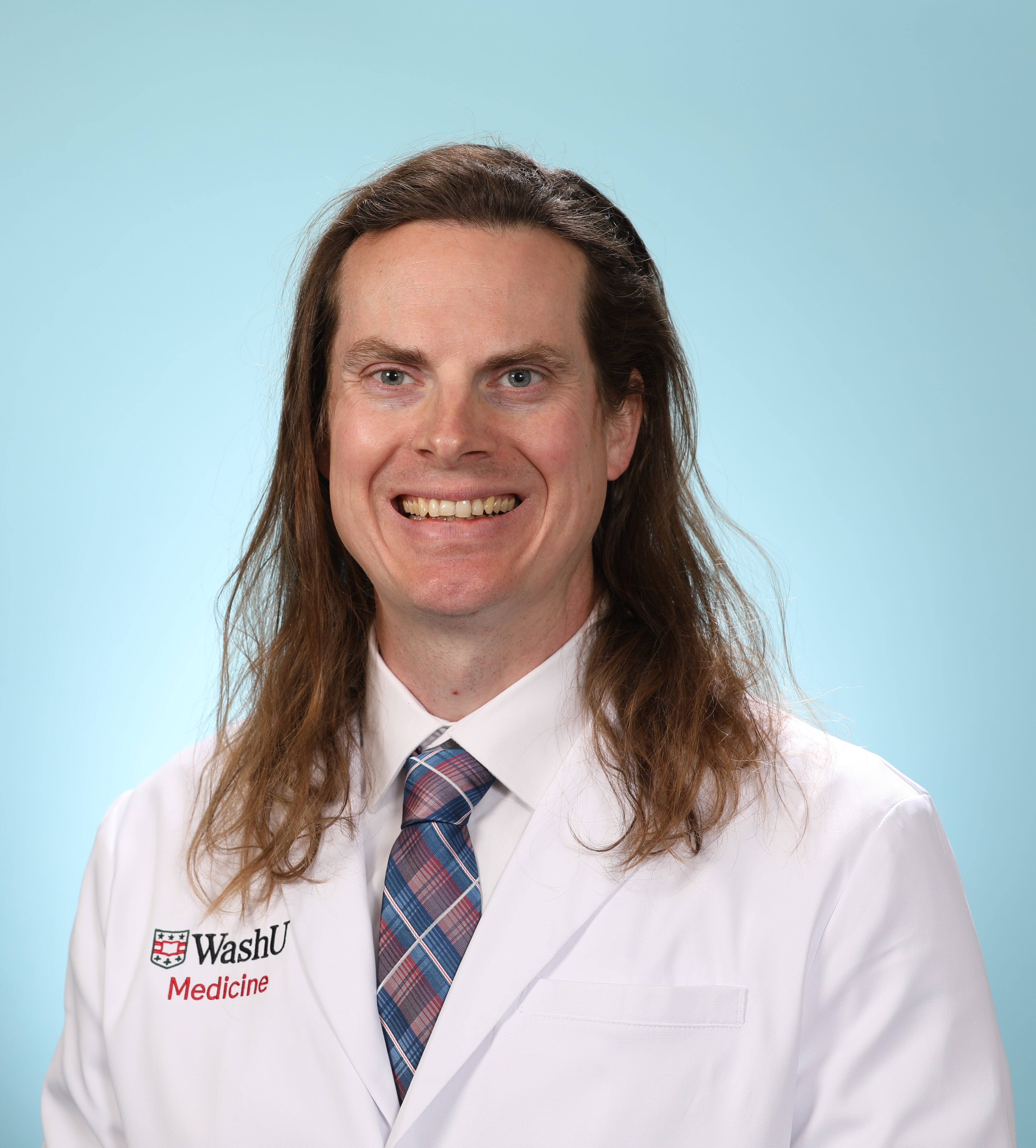 Portrait of Logan Klahn, PT, DPT, OCS