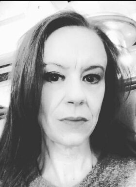 Portrait of Christel Hedrick