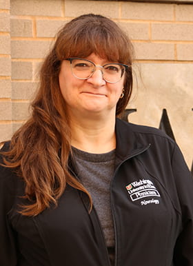 Portrait of Lynn Calvird
